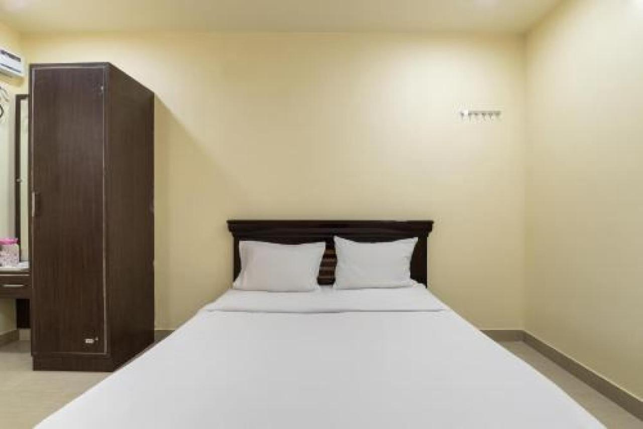 Hotel Prakrathi Residency Bangalore Esterno foto